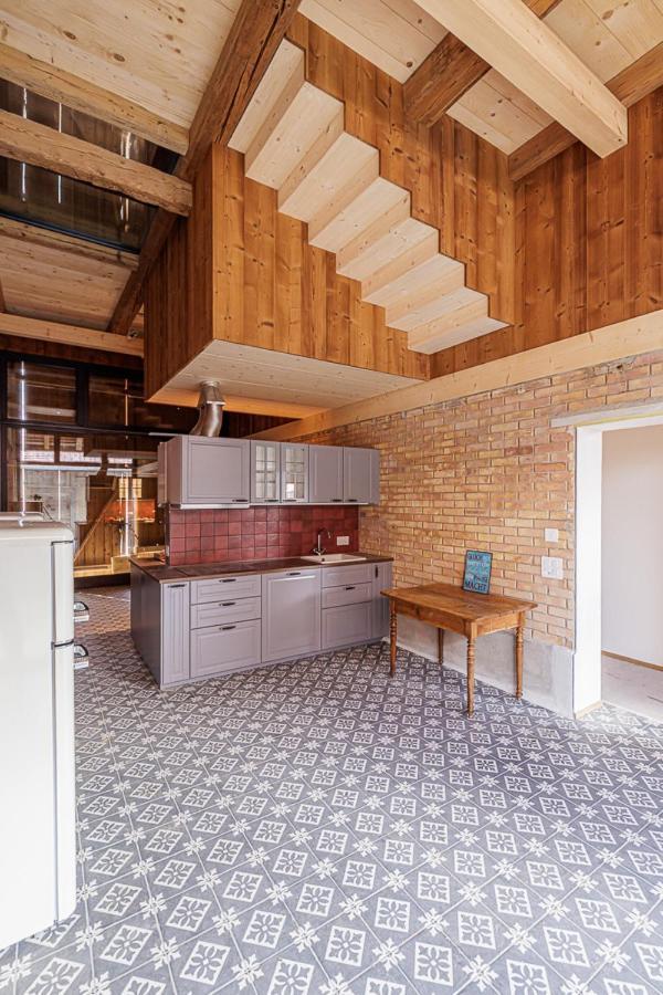 Farm stay Gruppenunterkunft Mit Billardtisch Und Lamatrekking Meikirch